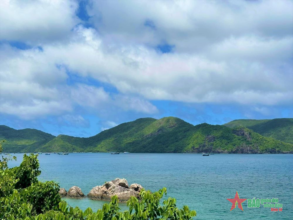 Việt Nam đa sắc: Côn Đảo xanh